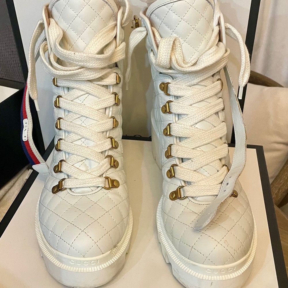 Women’s Gucci combat boots - Picture 1 of 6